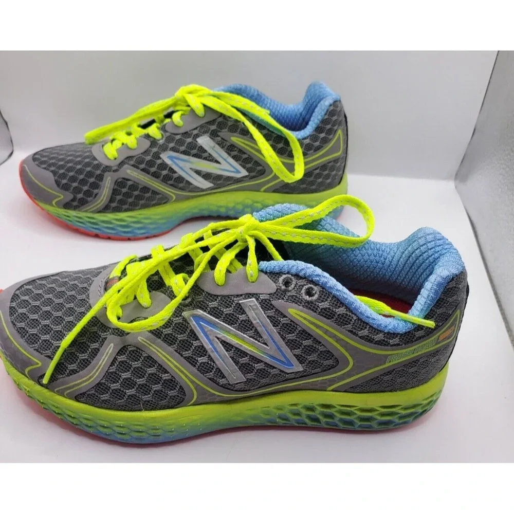 Girls New Balance Running Shoes Size 5.5
